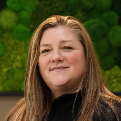 Dentist Media PA Michele Meet the Team